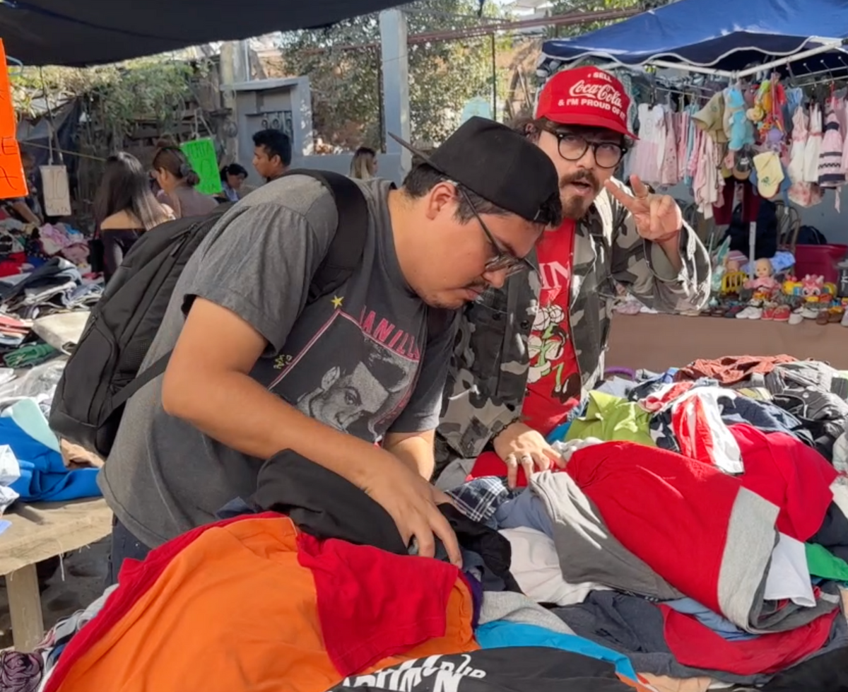 Trip to the Thrift IN MEXICO! We scored.