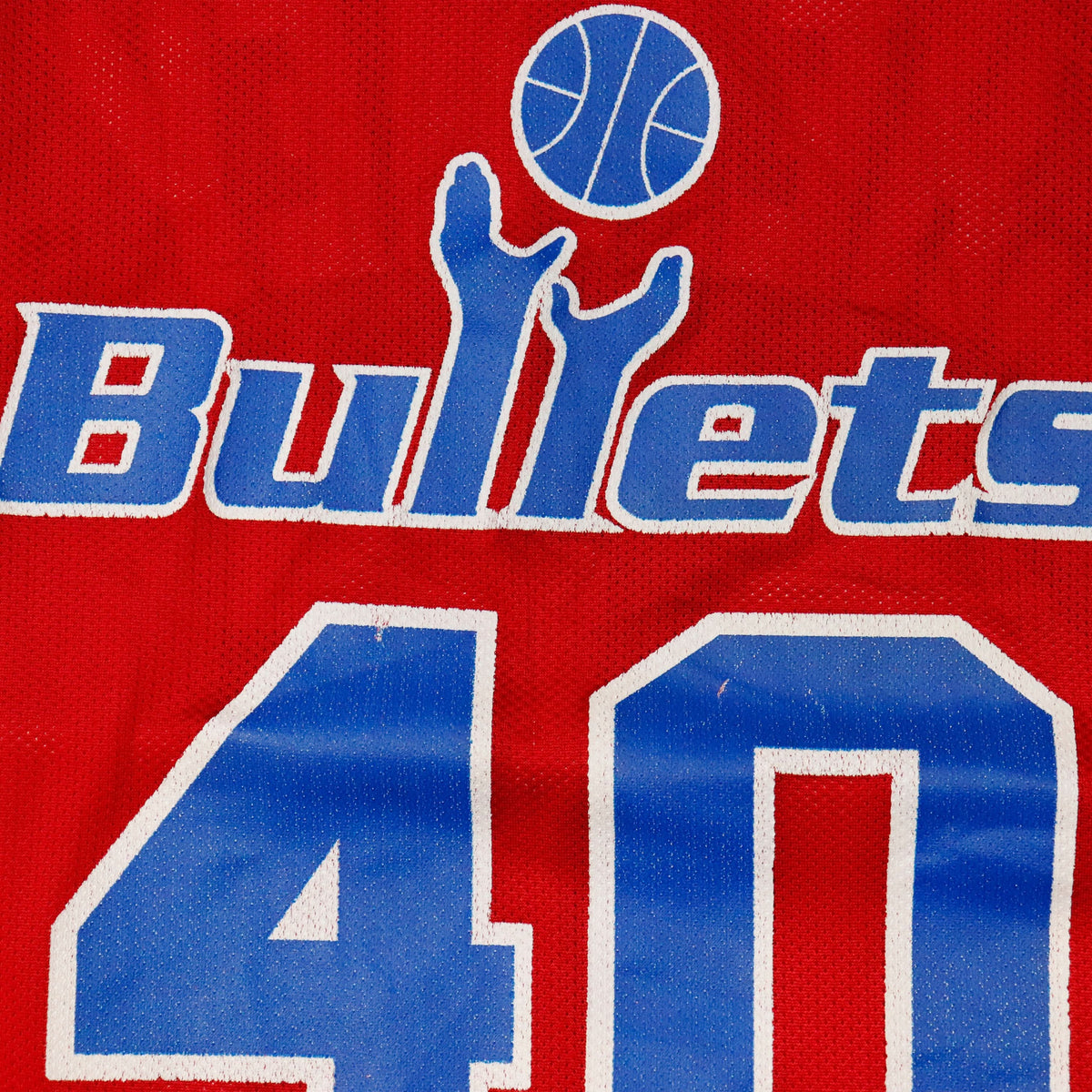Vintage Champion Bullets #40 Basketball Jersey Cheaney