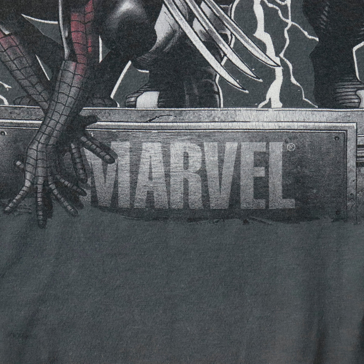 Vintage Marvel Mad Engine Superheroes Graphic T-Shirt Size M