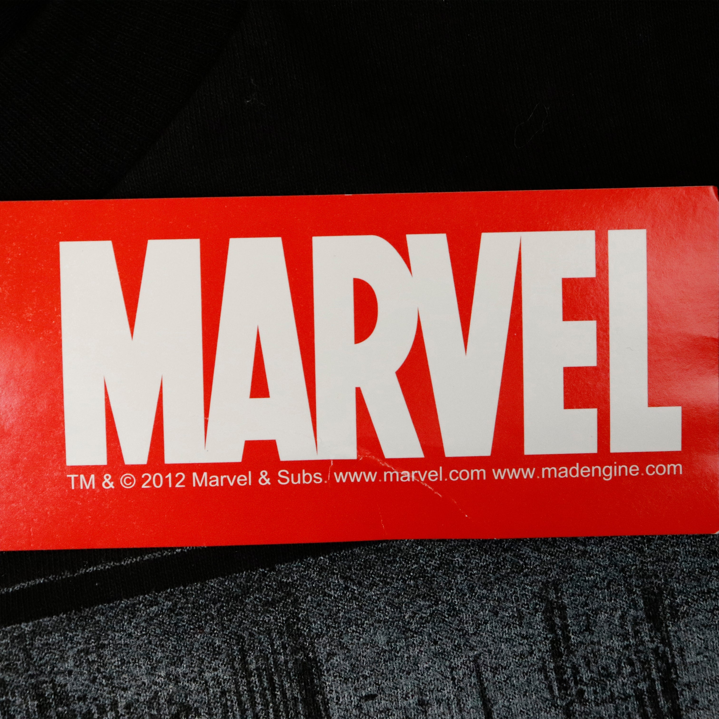 Vintage 2012 Marvel Mad Engine Captain America Graphic T-Shirt Size M
