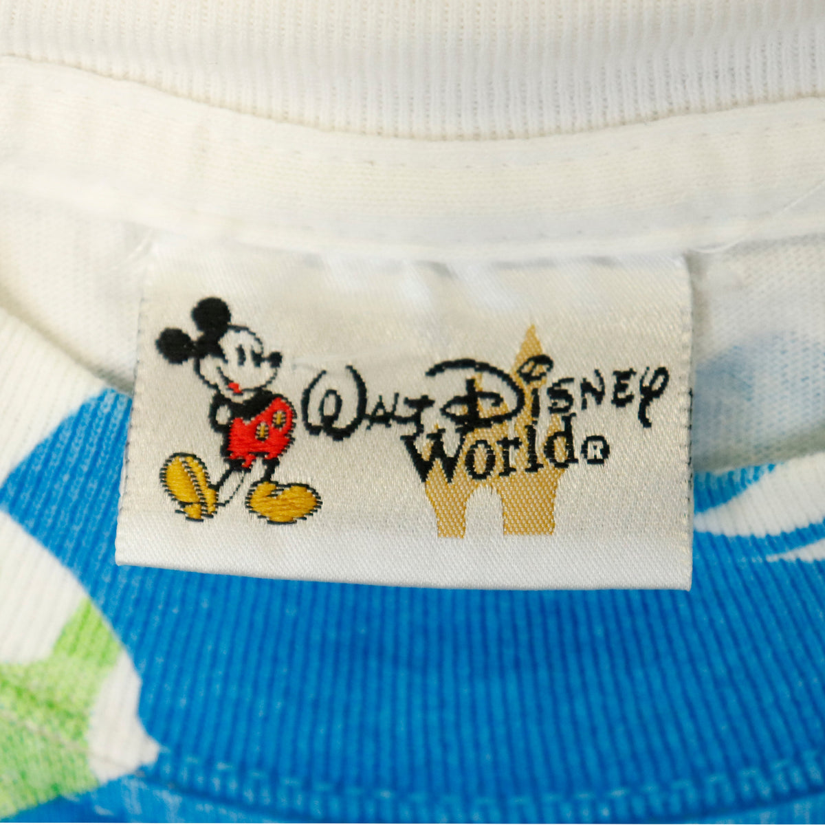 Vintage Walt Disney World Typhoon Lagoon All-Over Print T-Shirt Size M