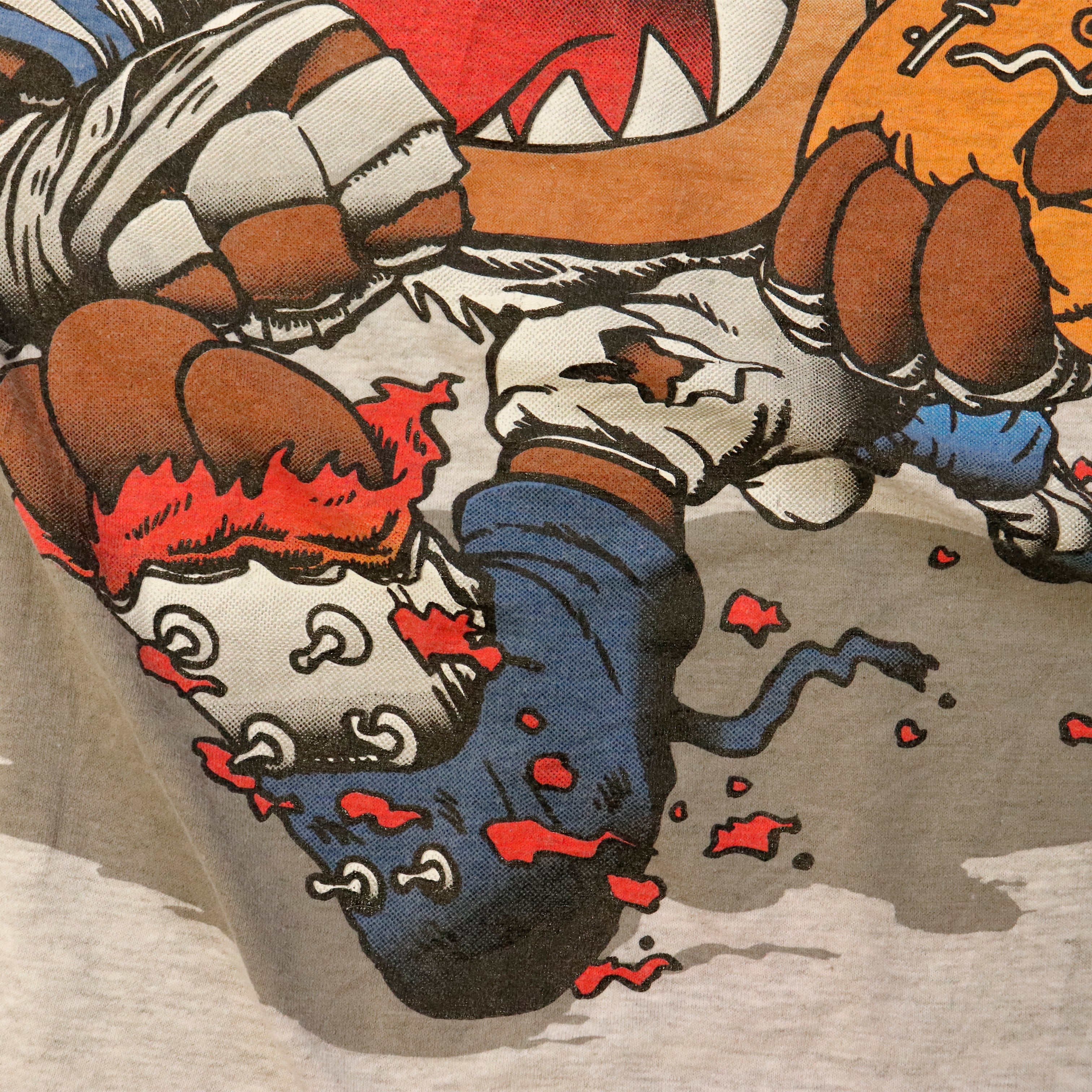 Vintage 1994 Taz football graphic T-Shirt Big Print