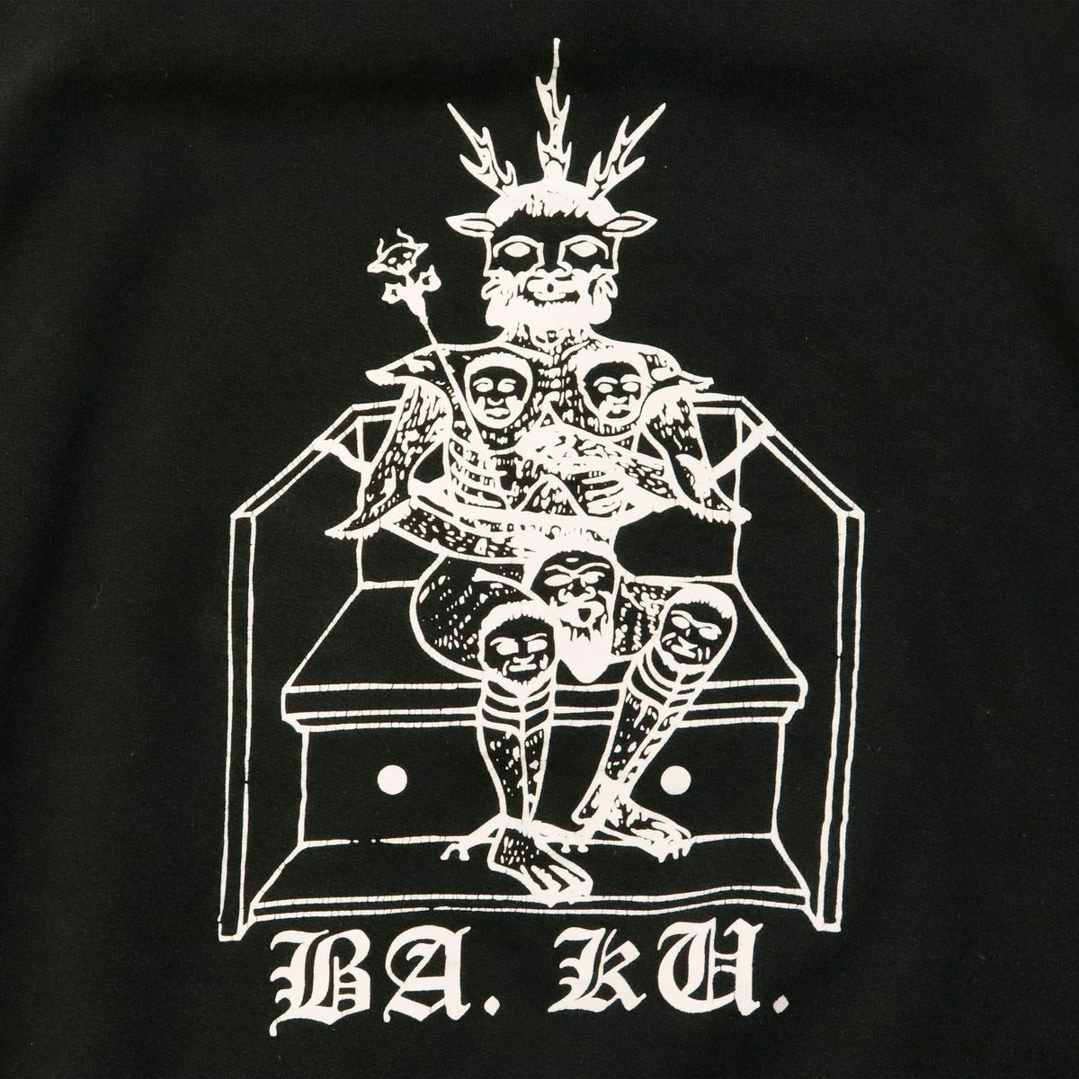Vintage Skull Skates Ba Ku Barrier Cult Graphic Hoodie Size L