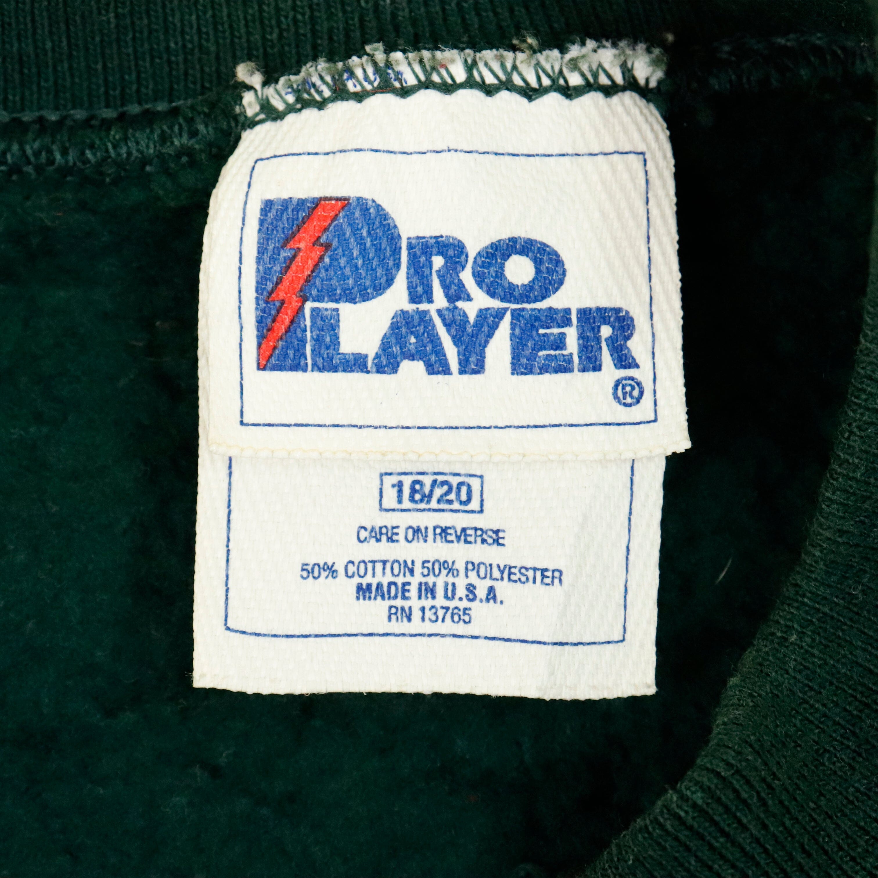 Vintage 1997 Pro Player NFL Packers Green Crewneck Size 18/20 Pro Player 